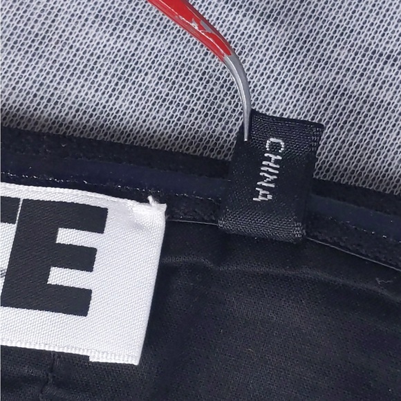 👯‍♀️Host Pick⚡️Rotate (BirgerChristensen) 🇩🇰Emili StraplessTop-w/ flaw - Picture 7 of 12